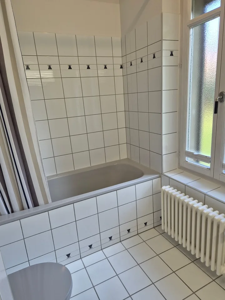 Appartamento di 6 locali in un edificio storico elegante nel popolare quartiere di Kirchenfeld