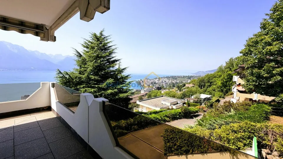 Prächtige Aussicht von der 3,5-Zimmer-Wohnung