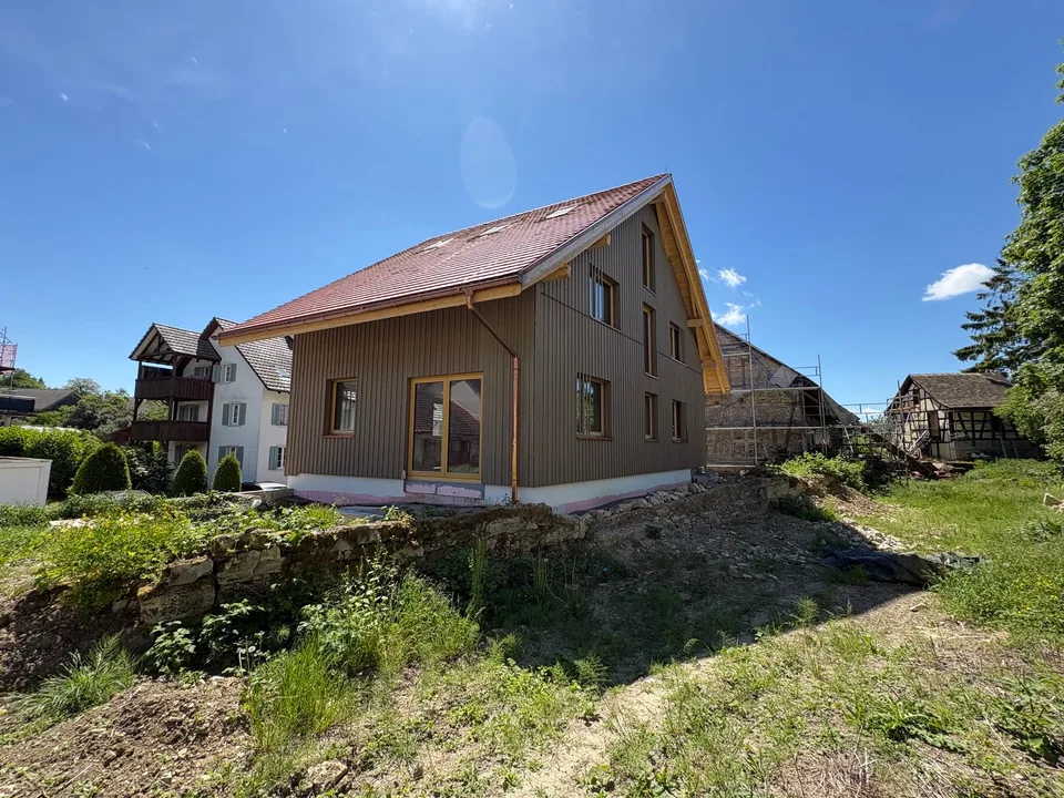 Neubau-Einfamilienhaus mit 7.5 Zimmern in Siblingen – Grosszügig und ruhig