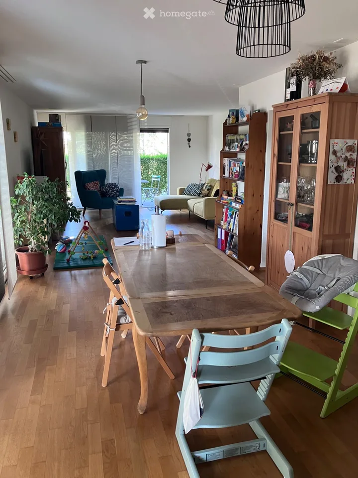 Joli appartement 4,5 au rez dans un quartier familial