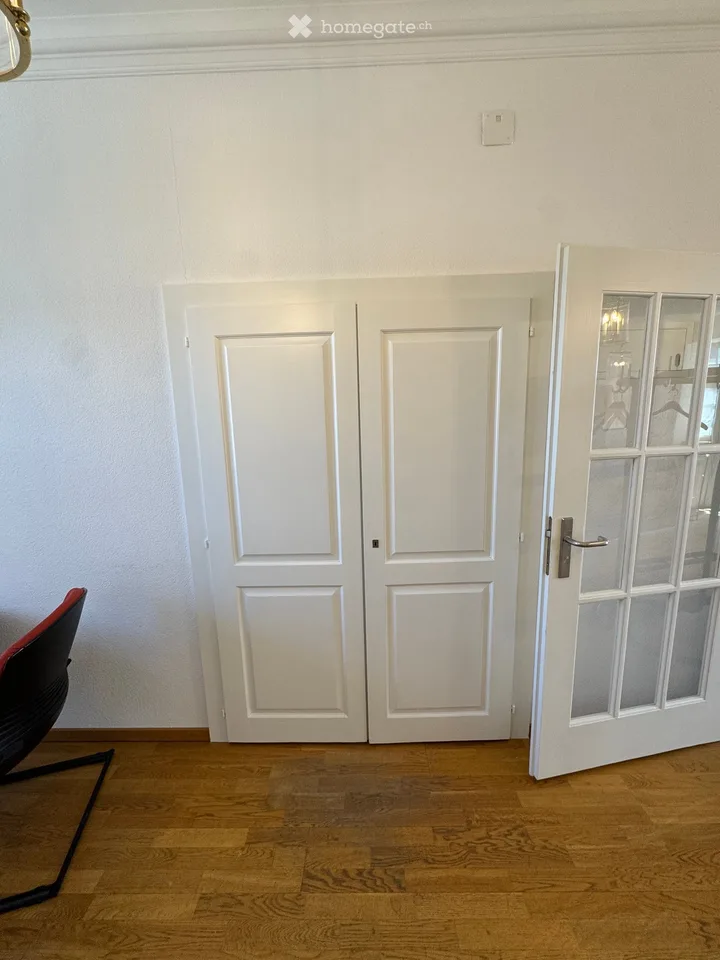 Trois bureaux charmants dans le château de Nürensdorf