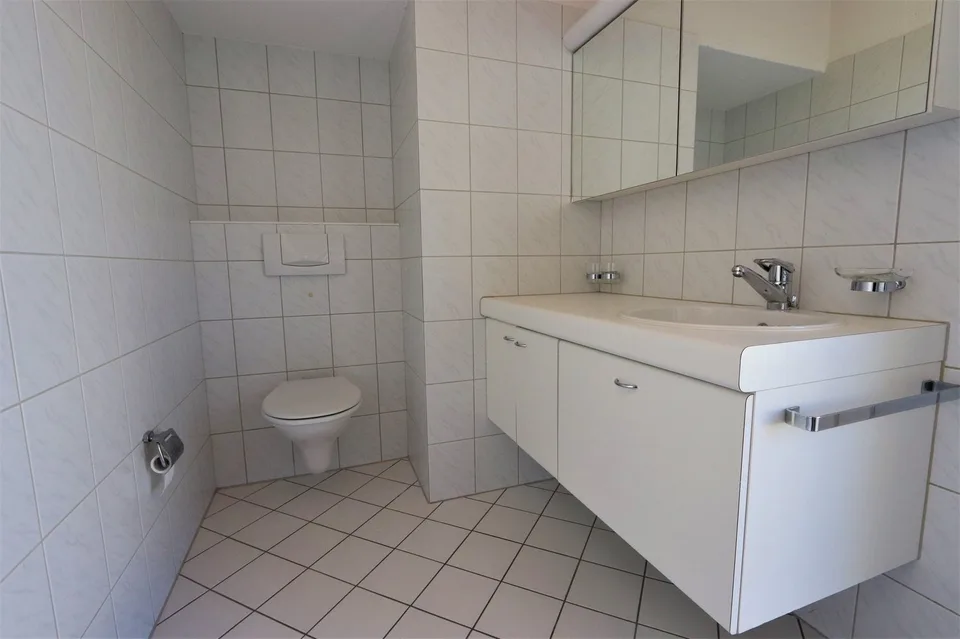 Appartement en attique de 4,5 pièces avec 147 m² d'espace de terrasse