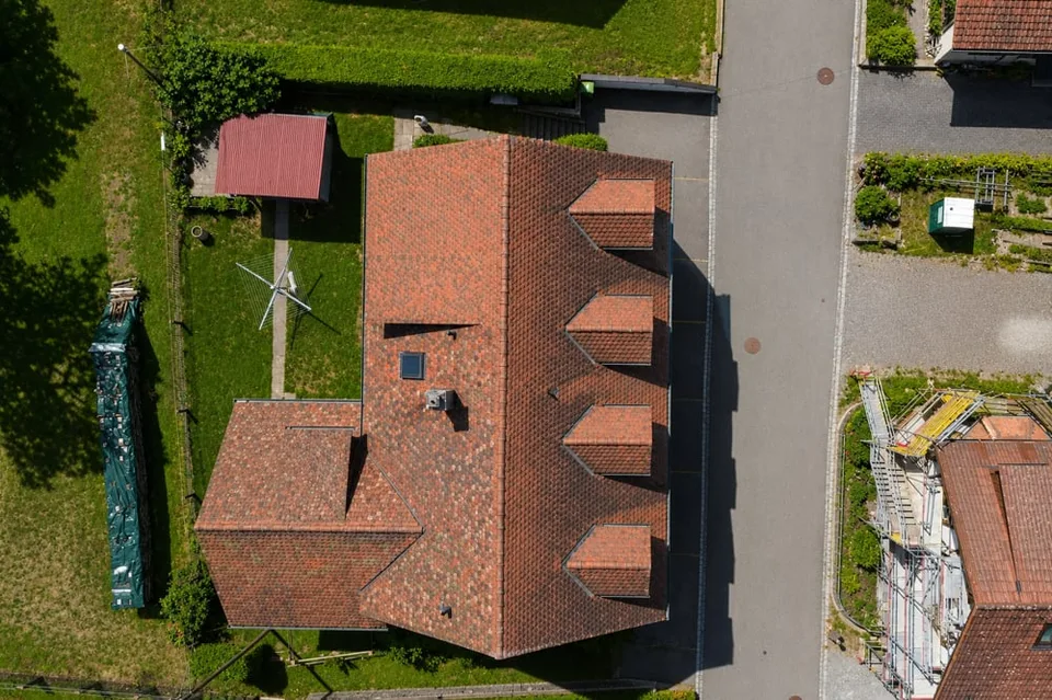 Investieren, wo Lebensqualität zählt  Vollvermietetes MFH in Seenähe