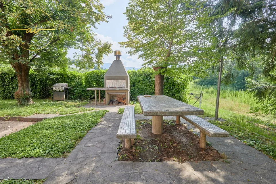 APARTMENT 4.5 ROOMS IN A GREEN AREA IN LIGORNETTO