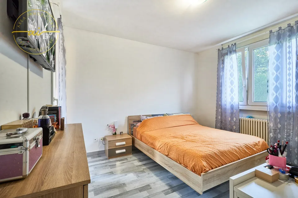 APARTMENT 4.5 ROOMS IN A GREEN AREA IN LIGORNETTO