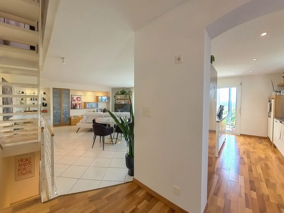 Top 4½ Zimmer-Einfamilienhaus mit 2 Zimmer-Einliegerwohnung