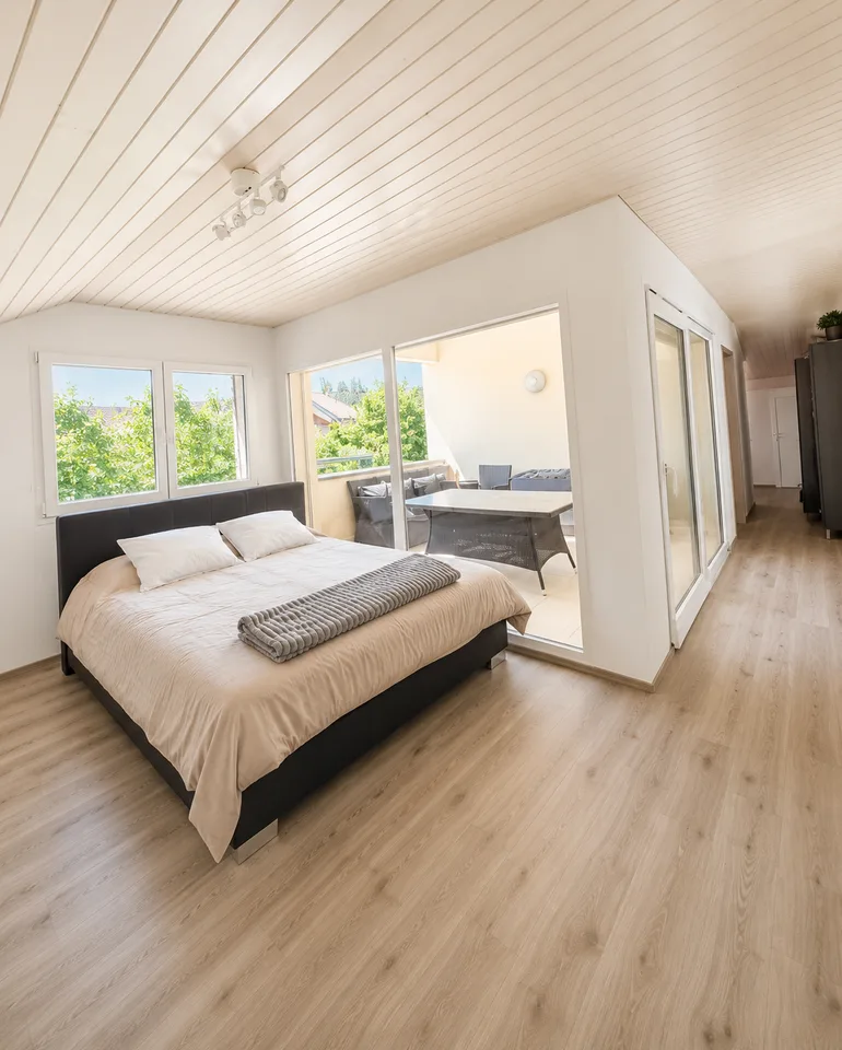Elegante villa individuale di 5.5 locali in un quartiere residenziale