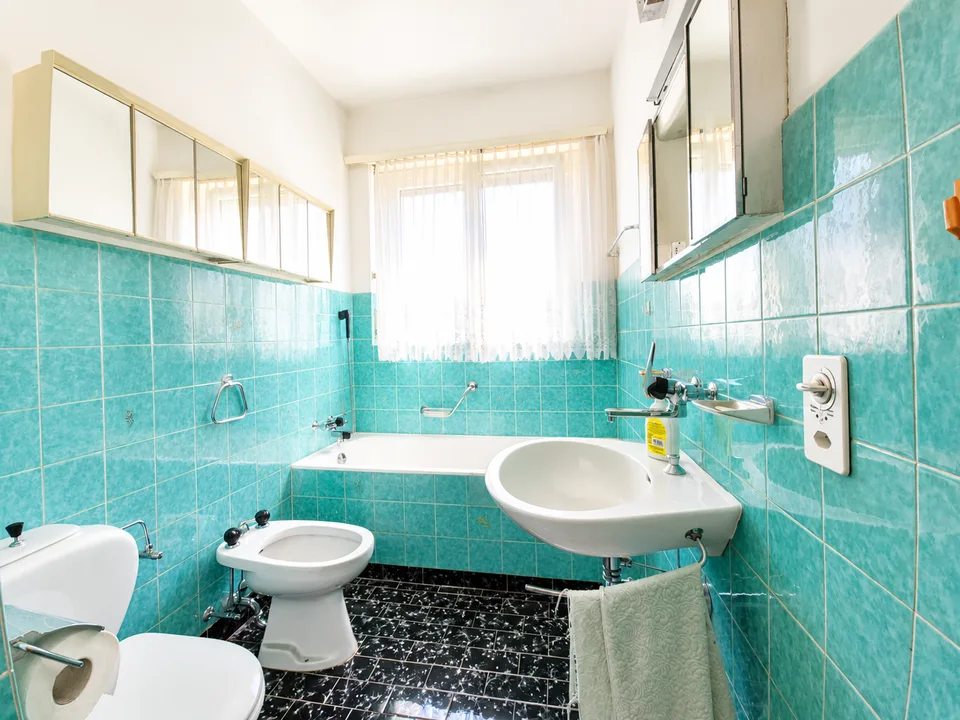 Große Villa mit 8 Zimmern und privatem Garten in Coldrerio