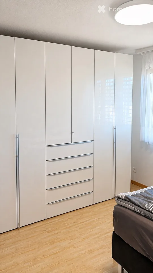 Möbiliertes Zimmer (14qm) im WG