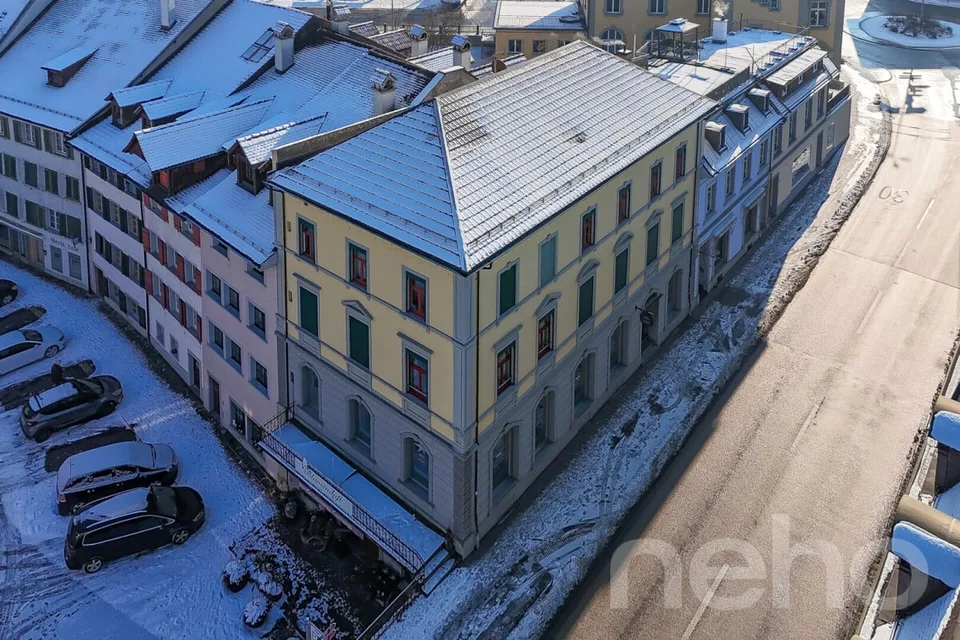 Proprietà ad alto rendimento in posizione primaria