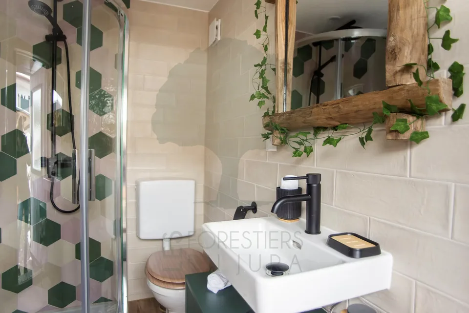 Un vero rifugio sulle rive del Doubs, chalet ristrutturato con bagno nordico