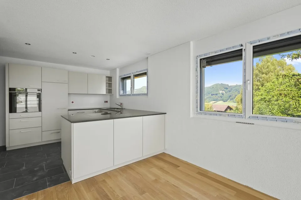 Appartement 4.5 pièces avec balcon au 1er étage