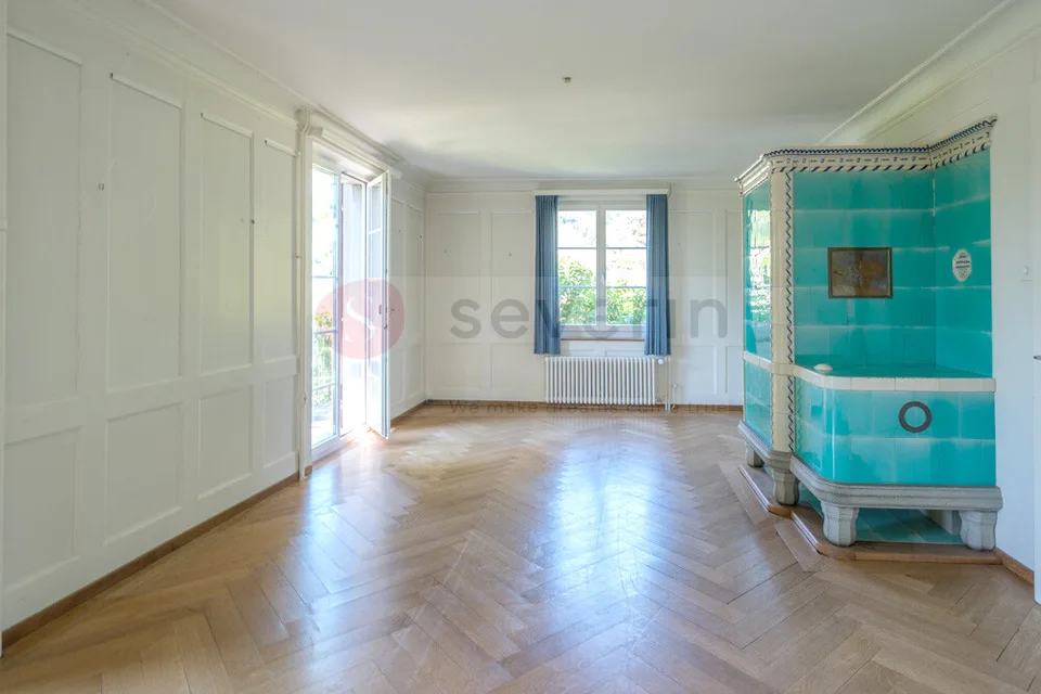 LIEBEN SIE DAS BESONDERE - 8.5 ZIMMER VILLA-180M2 - 1200M2 GRUNDSTÜCK