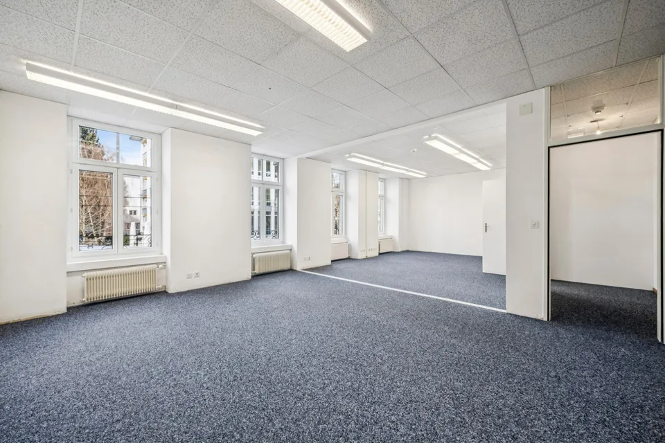 zentrale Büroräumlichkeiten auf 330m2 mit Terrasse