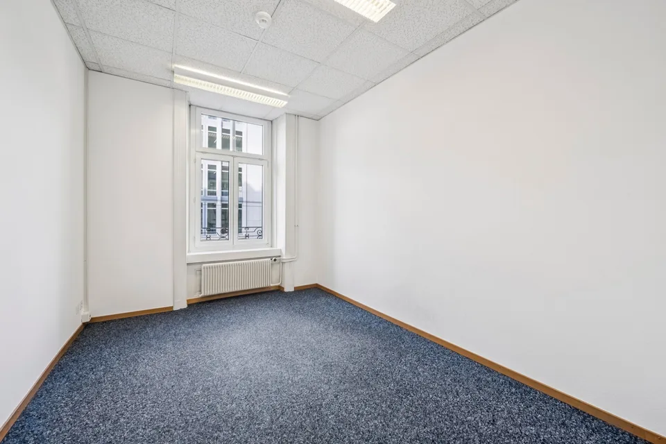 zentrale Büroräumlichkeiten auf 330m2 mit Terrasse