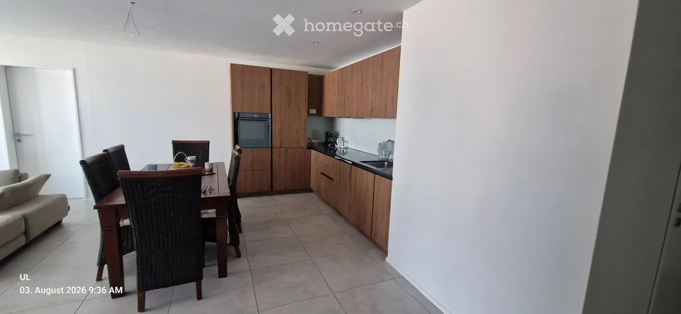 Appartement 3.5 pièces moderne à Rafz avec terrasse couverte de 15m2