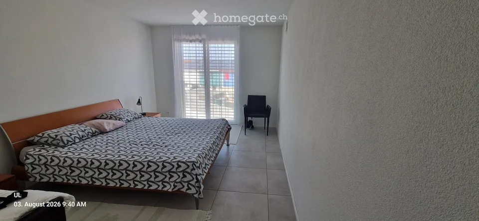Appartement 3.5 pièces moderne à Rafz avec terrasse couverte de 15m2