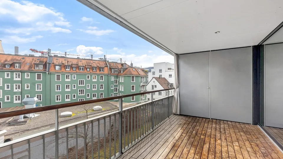 Rêve urbain à Wiedikon – élégant, ensoleillé et de haute qualité