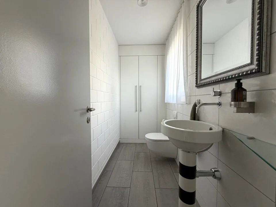 Gepflegtes 5 1/2 Zimmer Einfamilienhaus an bester Lage zu verkaufen