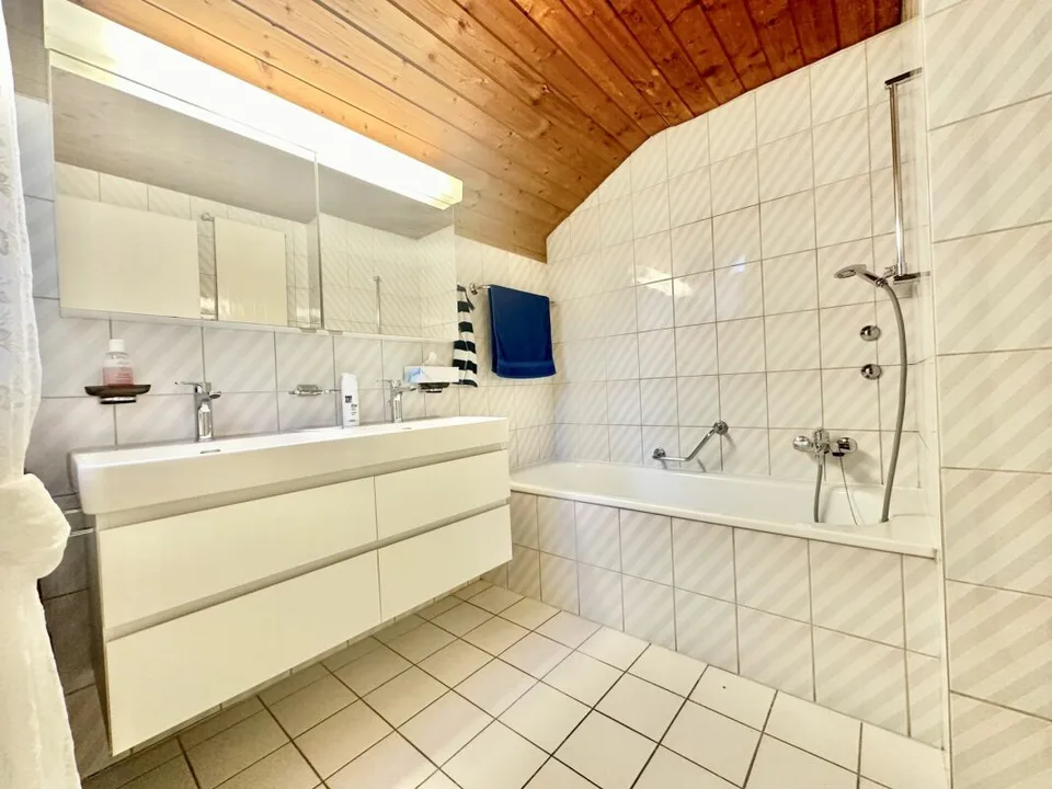 Casa di più famiglie affascinante a Burgdorf
