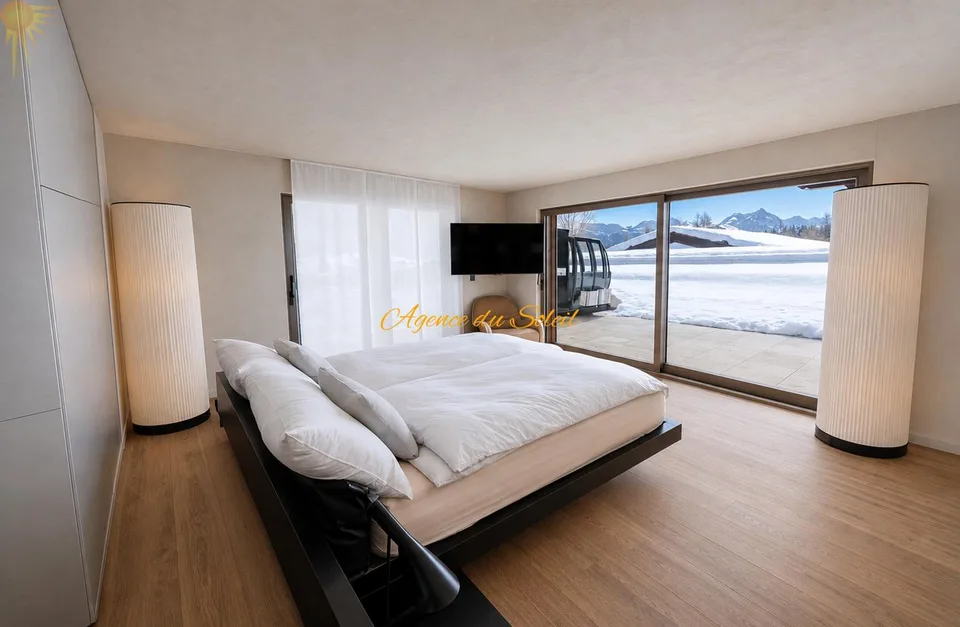 Luxueux appartement de 5.5 pièces en plein centre de la station et en bordure directe du golf !