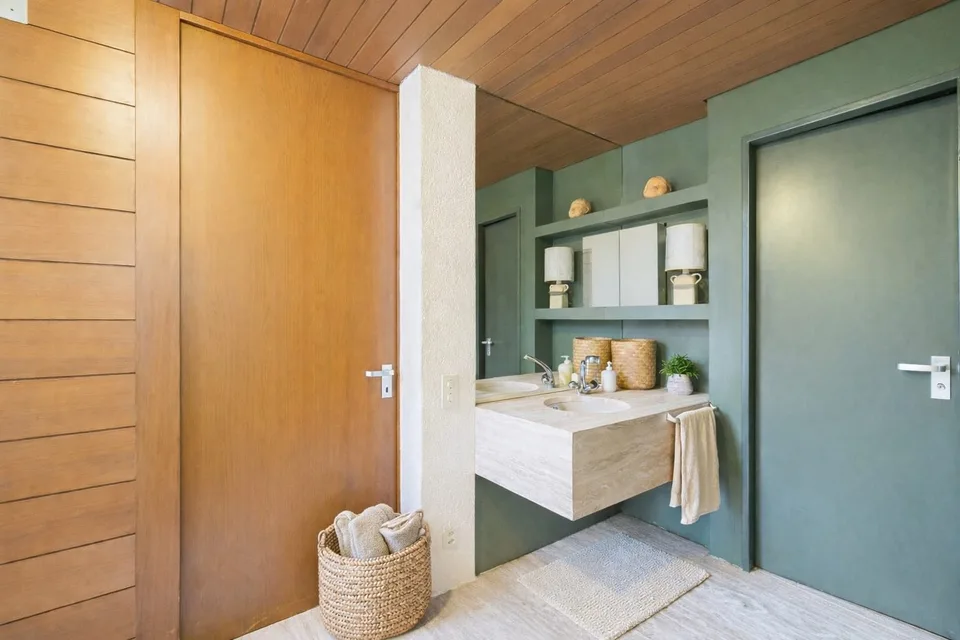 Villa avec Rendement de Cabinet, Appartement pour Famille Élargie, et Deuxième Maison Moderne à Volketswil