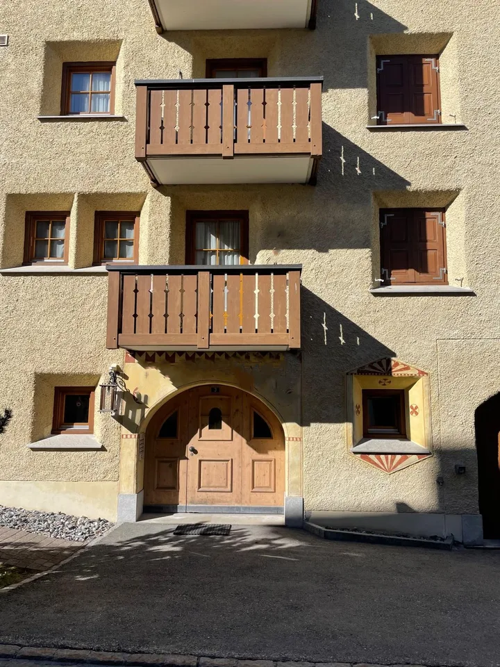 In Celerina an absolut ruhiger Lage heimeliges 1-Zimmer-Appartement zu verkaufen