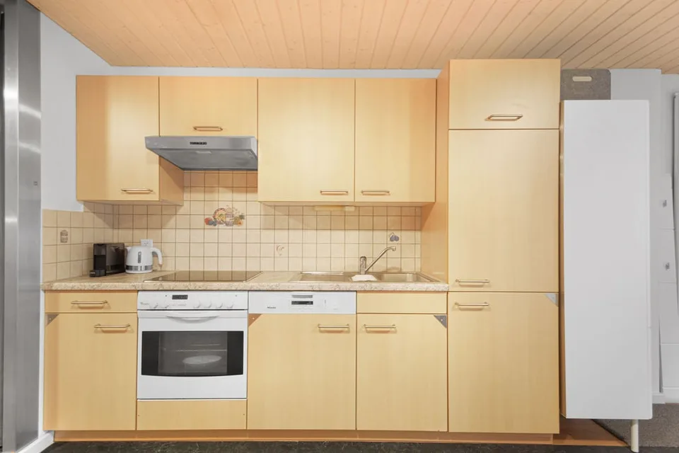Loft arredato 1,5 locali — speciale per studenti — a 8 minuti di treno da Delémont (HE-Arc)