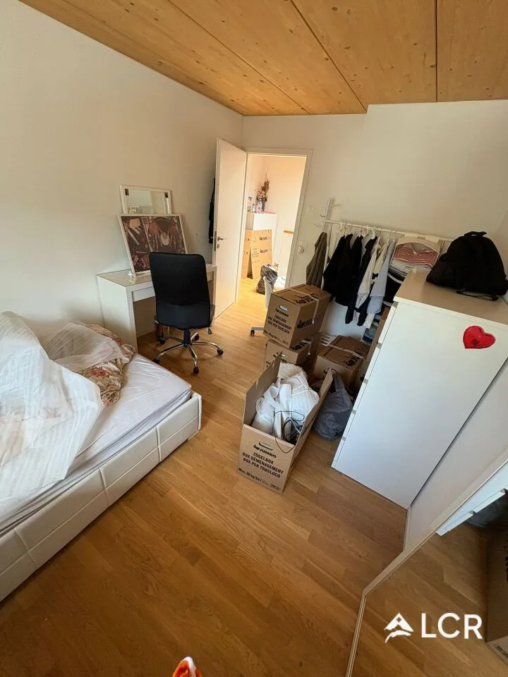 Magnifique Attique in Duplex mit 4.5 Zimmern / 3 Schlafzimmern / 3 Badezimmern / 1 großer Terrasse / atemberaubender Blick