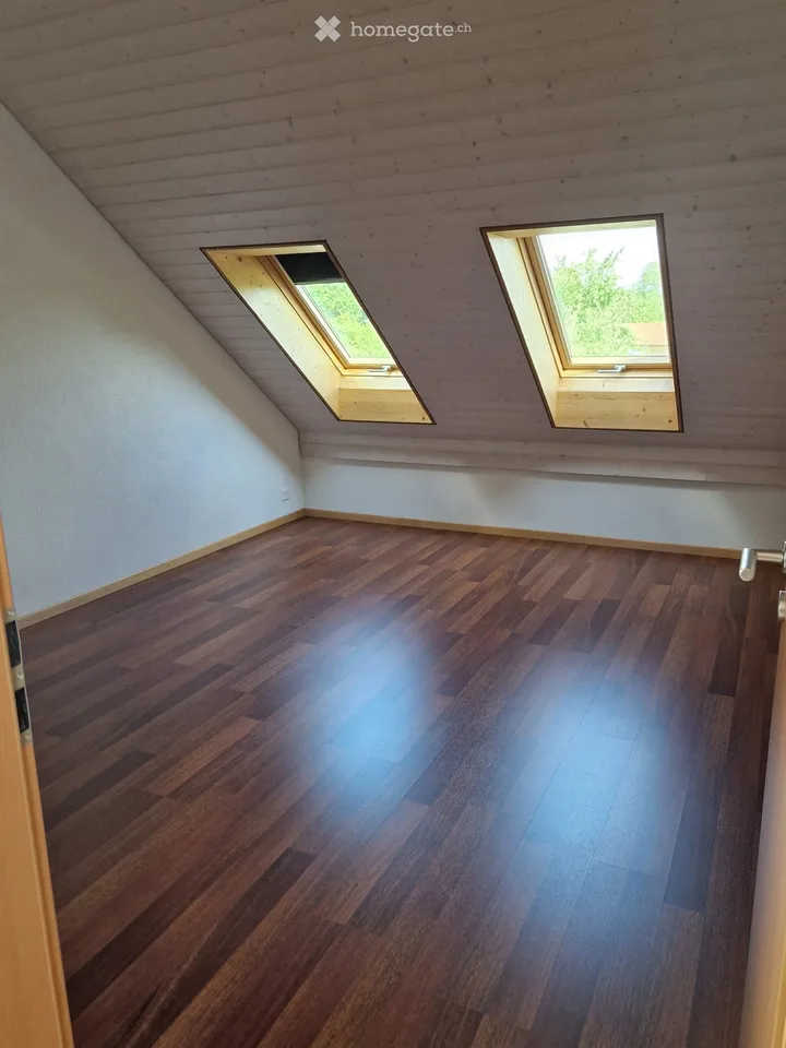 Zu vermieten schönes 5,5-Zimmer-Duplex-Apartment, 145 m²