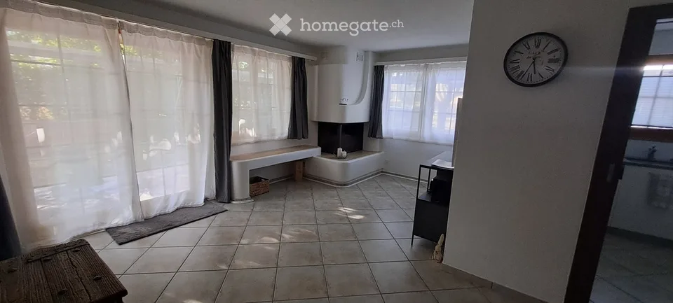 Gemütliche 3.5-Zimmer-Wohnung mit Terrasse in Hochfelden