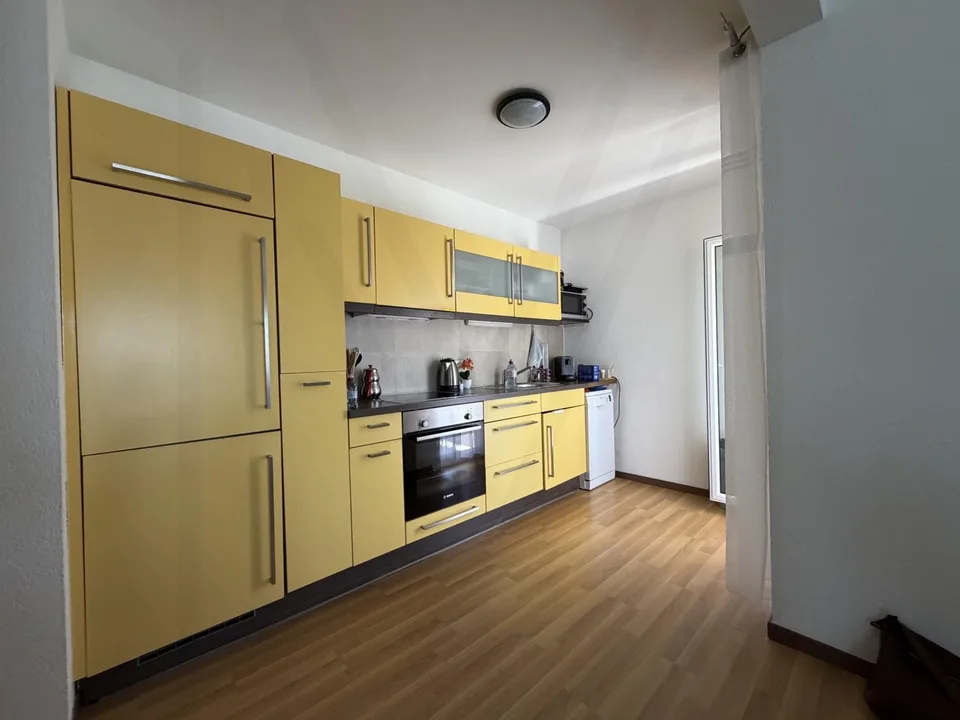 3,5-Zimmer-Wohnung im 1. Stock