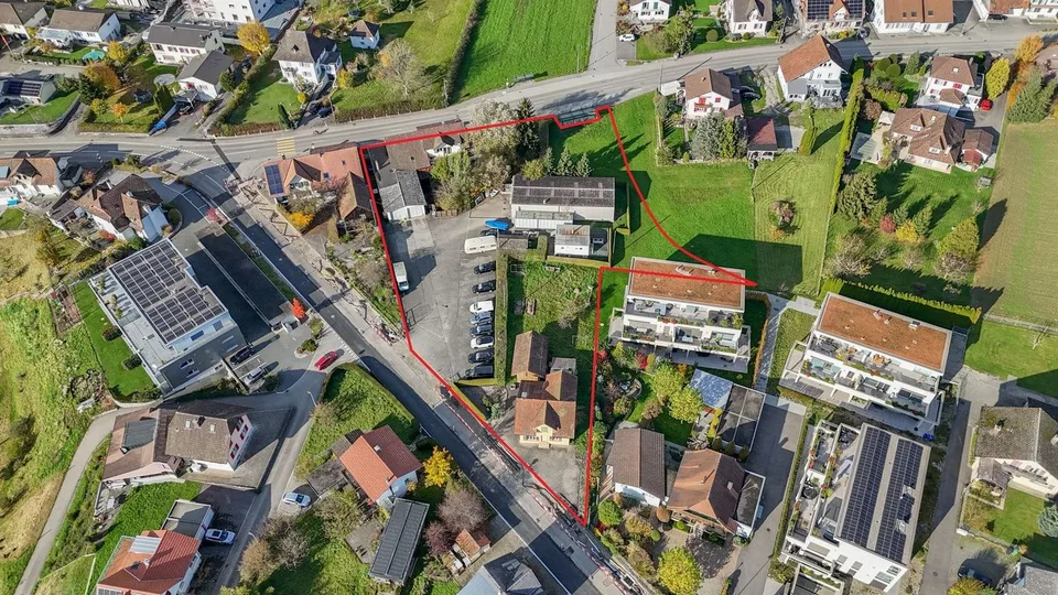 Terreno edificabile attraente in una posizione ottimale a Wolfwil - 4'116 m² con potenziale diversificato