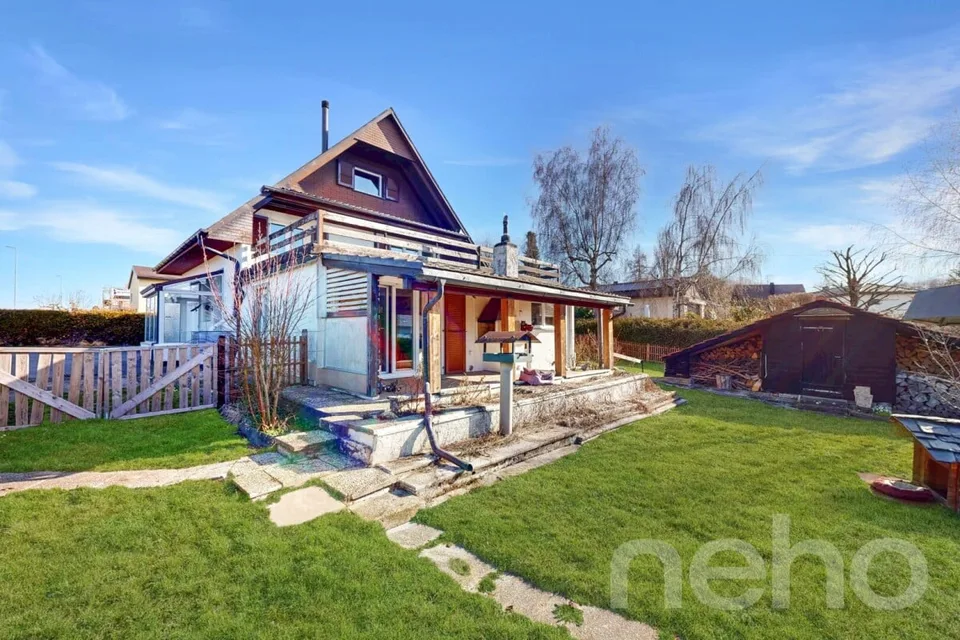 Villa individuelle rénovée avec rooftop et vue dégagée