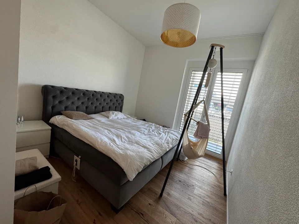 Appartement moderne 4.5 pièces avec balcon à Berg TG