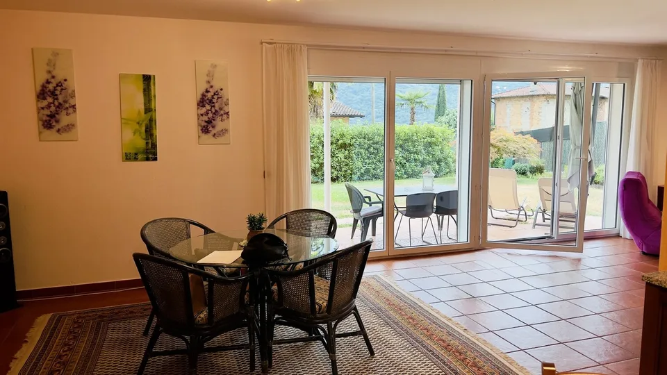 Schöne 7.5-Zimmer-Villa mit privatem Garten in Monteggio