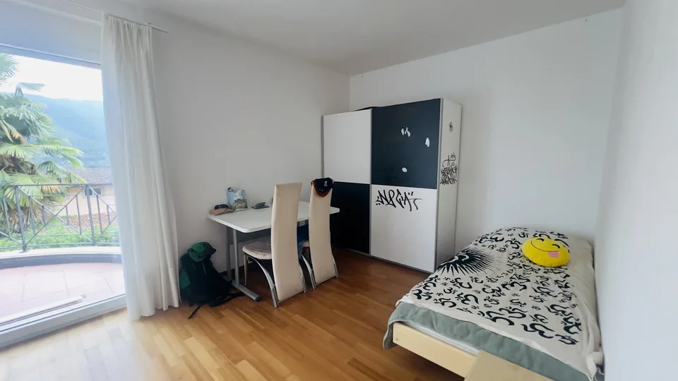 Schöne 7.5-Zimmer-Villa mit privatem Garten in Monteggio