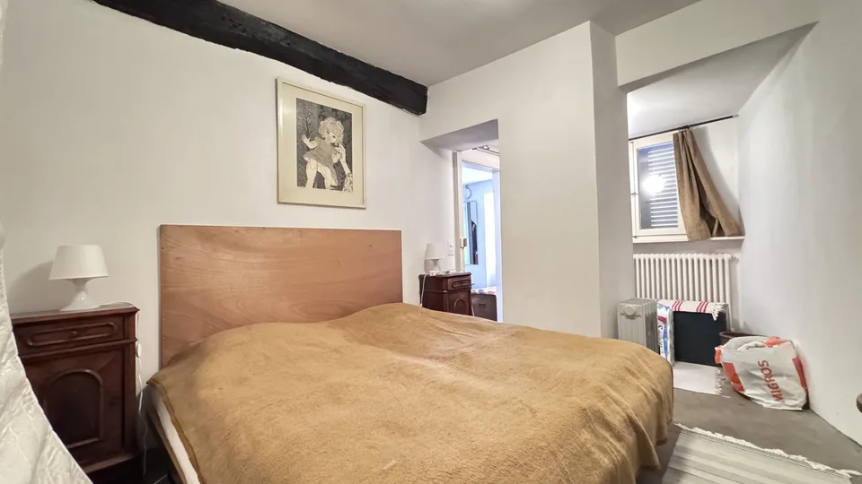 Maison spacieuse et caractéristique de 6.5 pièces à Cadro