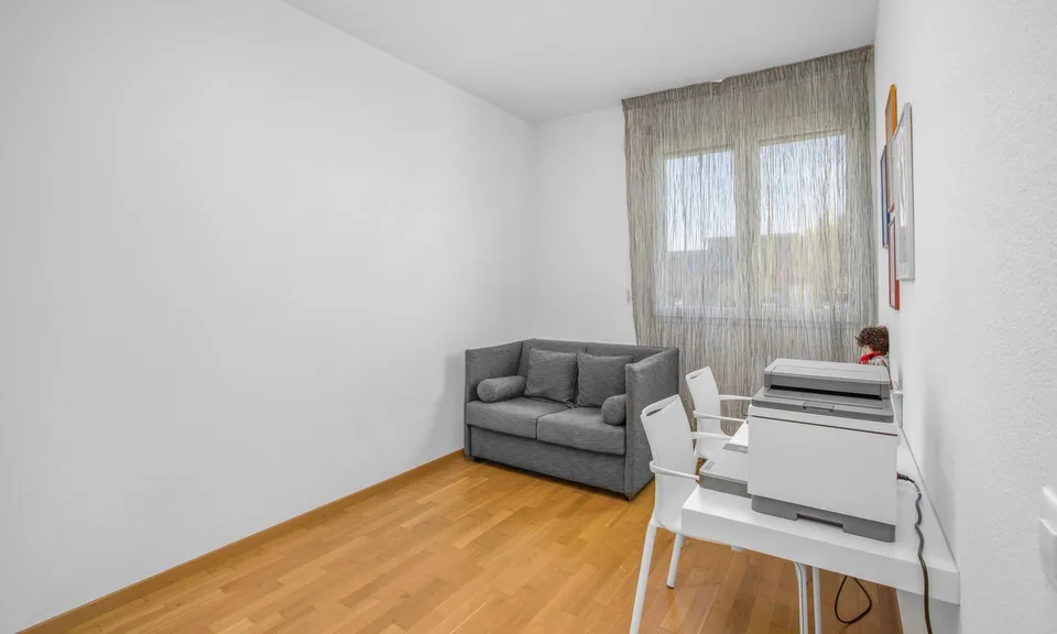 APPARTEMENT STUPÉFIANT ET MODERNE DE 5.5 PIÈCES AVEC GRANDE TERRASSE À STABIO