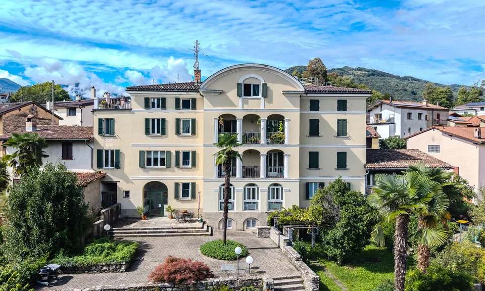 AMPIO 3.5 CON GRANDE TERRAZZA E VISTA APERTA IN CAPRIASCA
