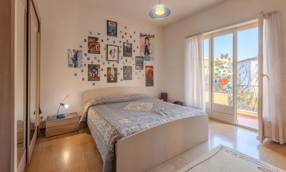 Spacious 10-room villa with garden in Morbio Inferiore