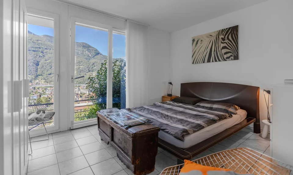 Maison charmante 4.5 dans le vert avec vue sur Bellinzona-Daro