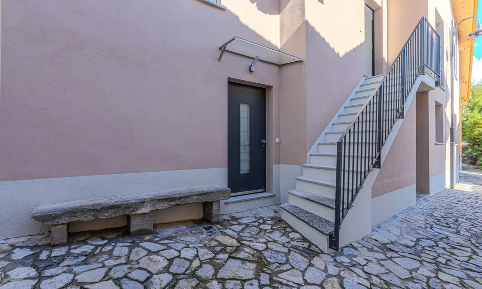 NEW AND BRIGHT 3 ROOMS IN CAPRIASCA IN LOPAGNO