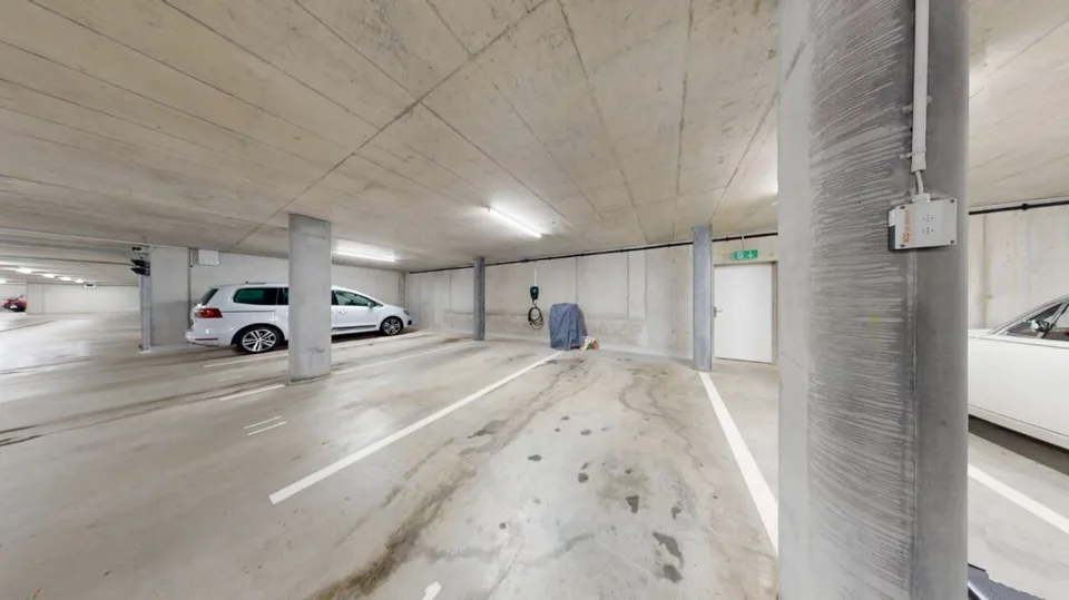 Vivere come in una casa unifamiliare: maisonette di 5,5 locali su 168 m² vicino all'Aare