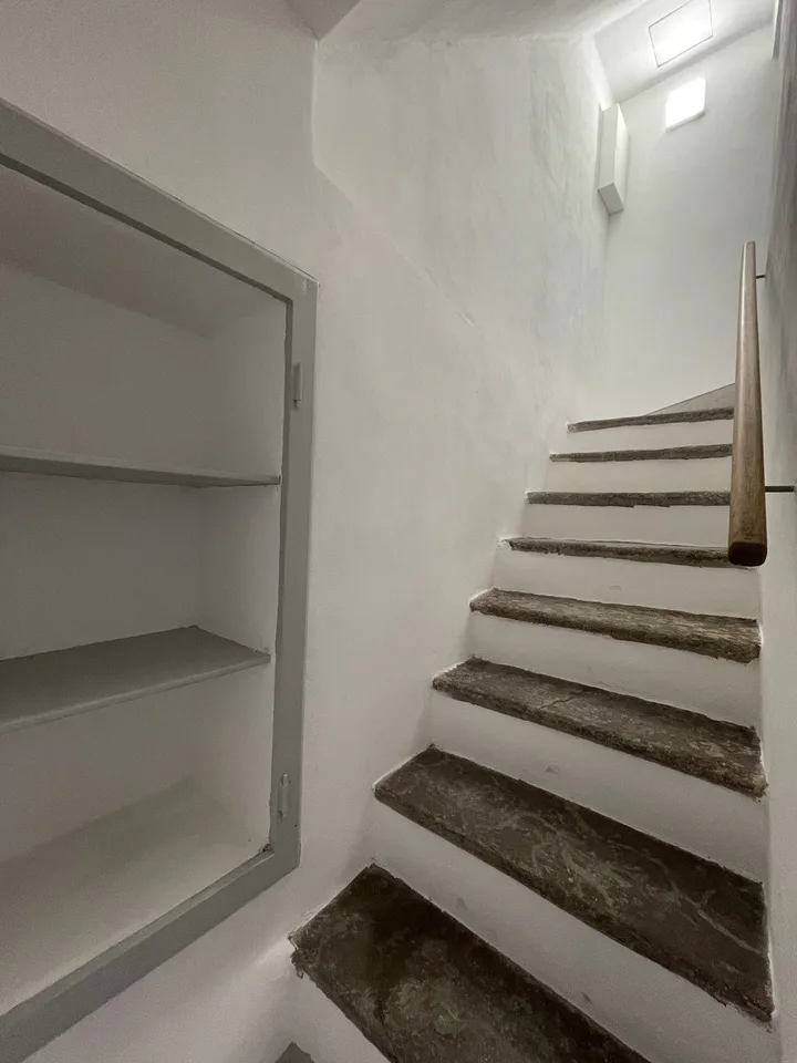 Jolie maisonnette de nucleo 3.5 complètement rénovée