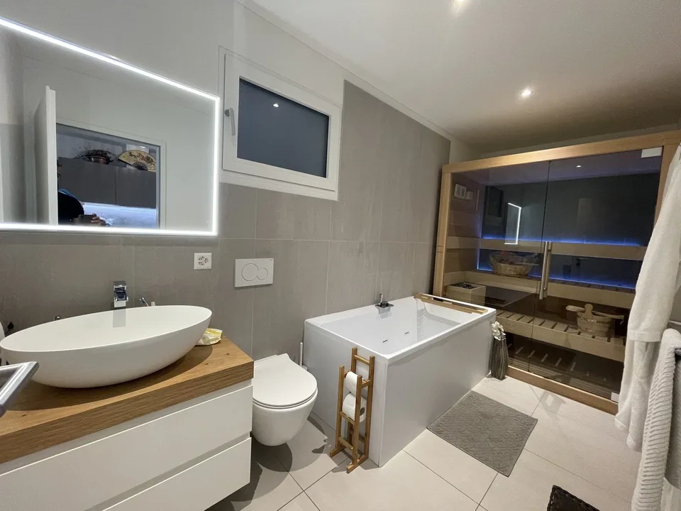 RECENTE E MODERNO 3.5 CON GIARDINETTO A SORENGO
