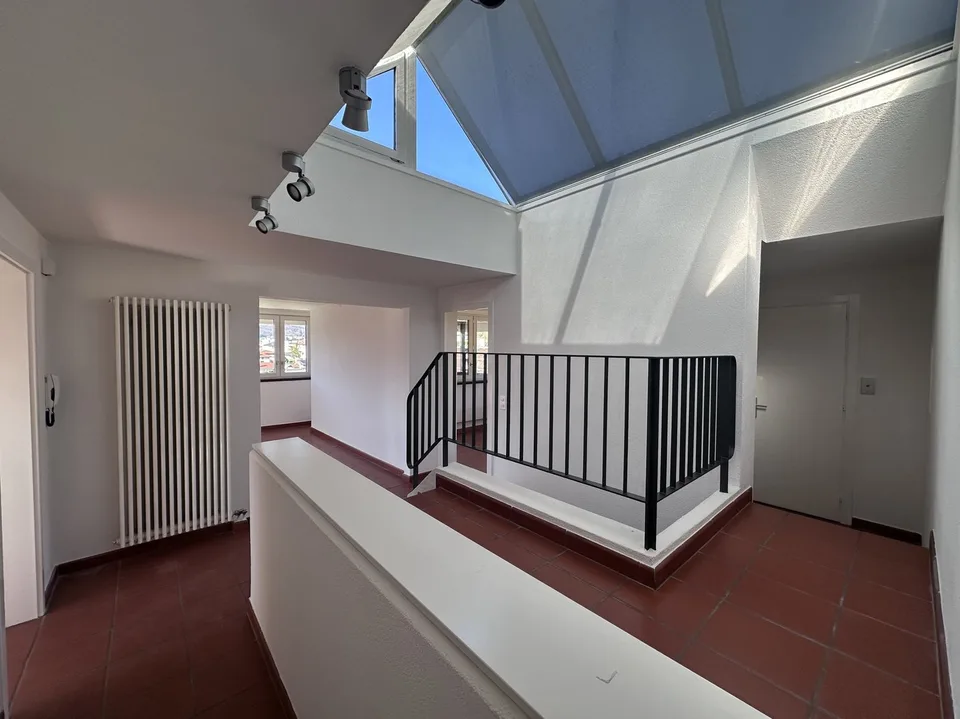 IMPERDIBILE ATTICO 4.5 CON PISCINA E VISTA PANORAMICA
