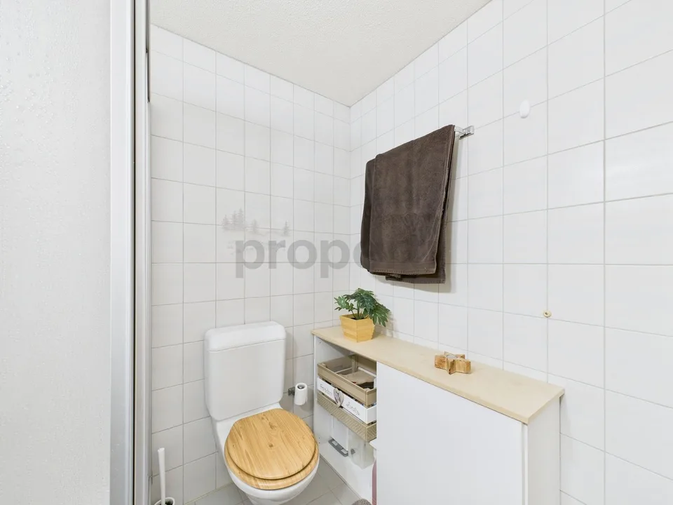 Tradition trifft Komfort: 2.5 Zimmer Zweitwohnung in Nufenen - naturverbunden und doch modern