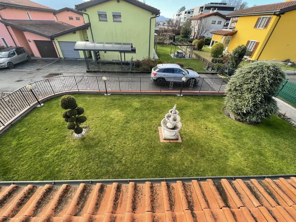 Belle maison unifamiliale 4.5 avec jardin soigné