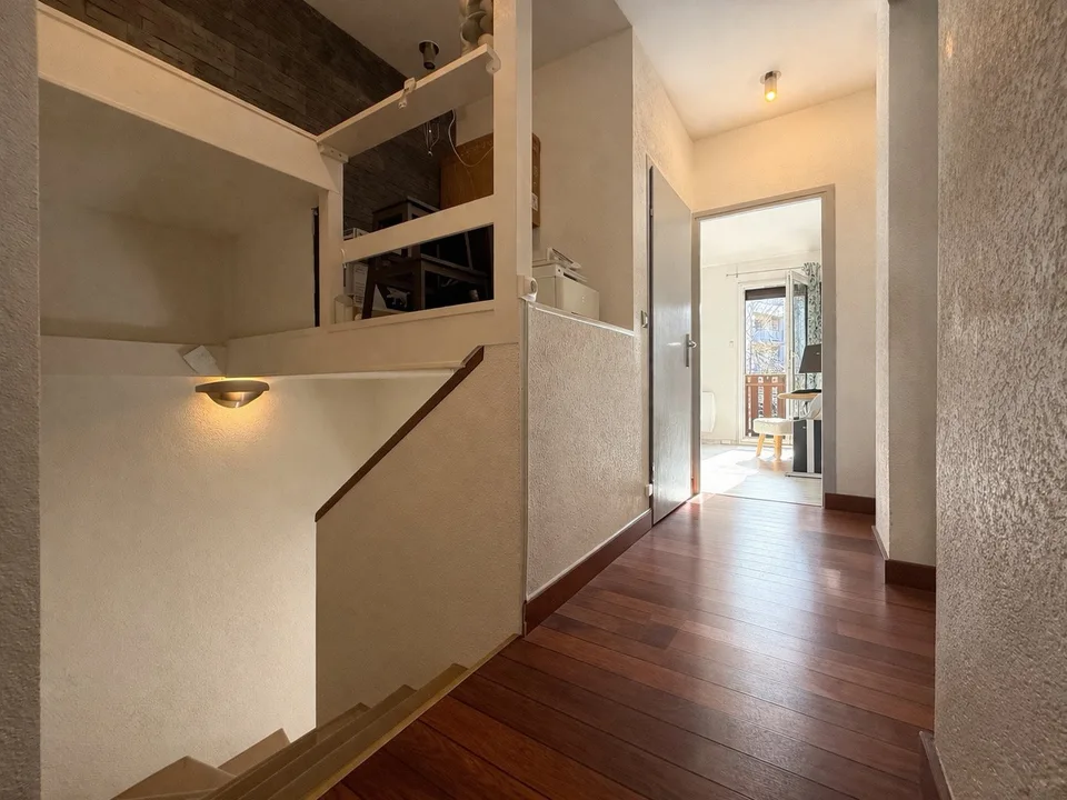 5-room family house, 105 m² Carrez, large terrace, converted garage, parking, school 5 minutes away